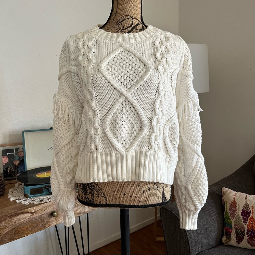 Line & Dot Jasper Fringe Cable Knit
Sweater Ivory Size Medium
